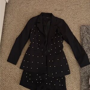 Boohoo Black Pearl-Detail Tailored Blazer & Shorts Suit Set